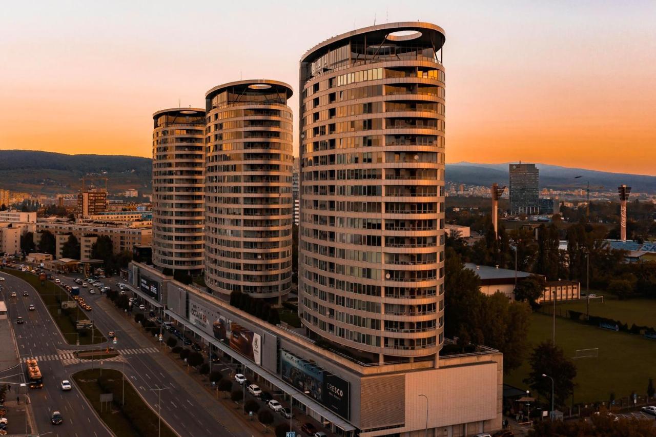 Appartement Fantastic View From The 20Th Floor à Bratislava Extérieur photo